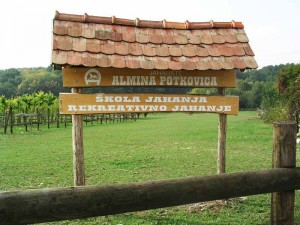 Škola jahanja u Park šumi Dotrščina