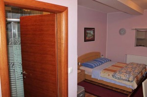 Apartmanska soba s kuhinjom Lucija - Apartmani Zagreb